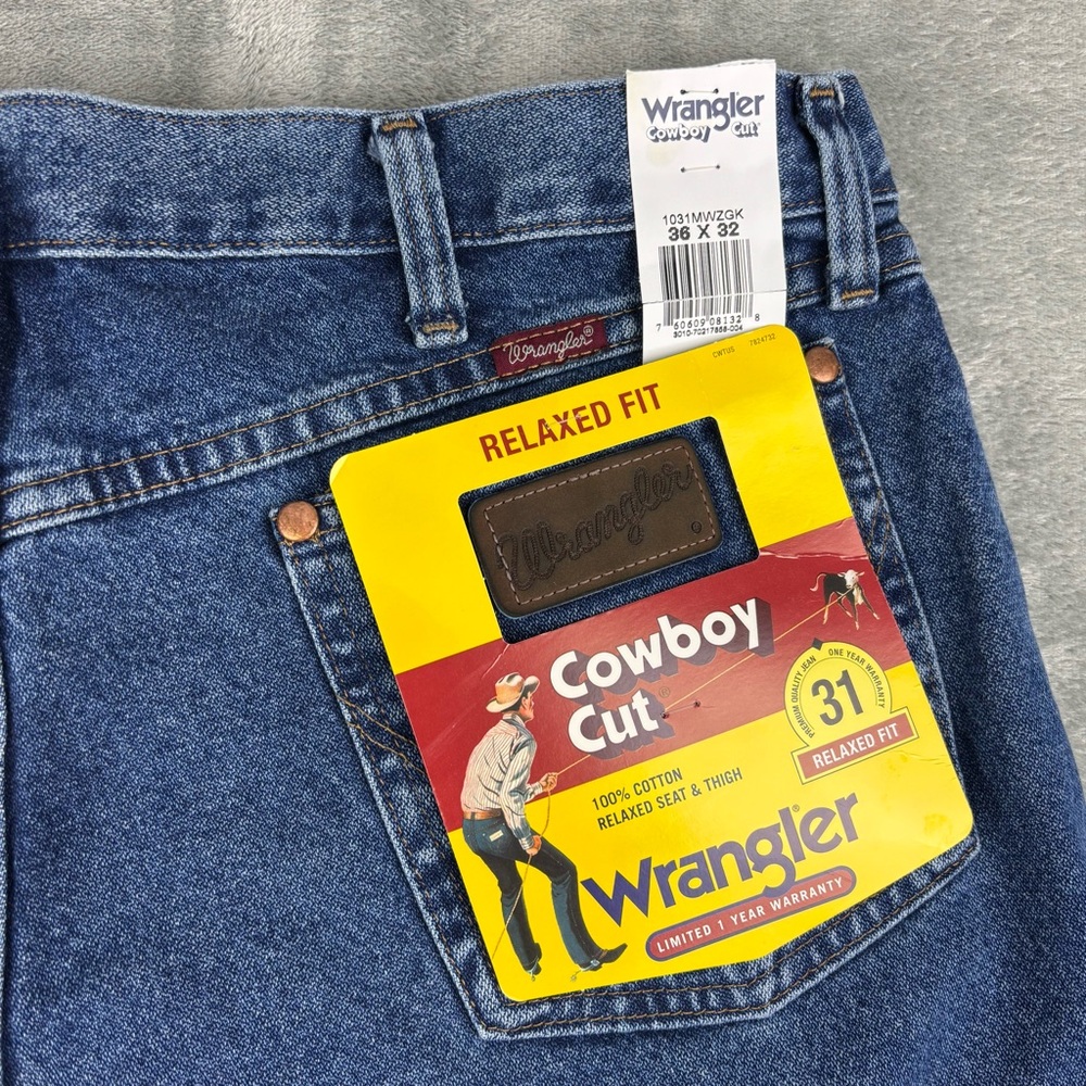 Wrangler Cowboy Cut Jeans Mens 36X32 Blue Relaxed Fit High Rise Denim NWT - Picture 11 of 15